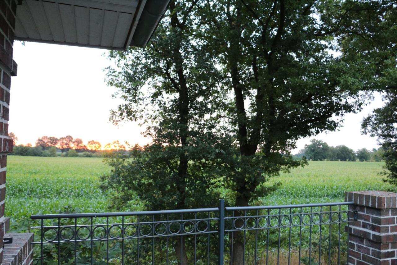 Ferienwohnung Am Schippstroth Wiefelstede Exterior foto